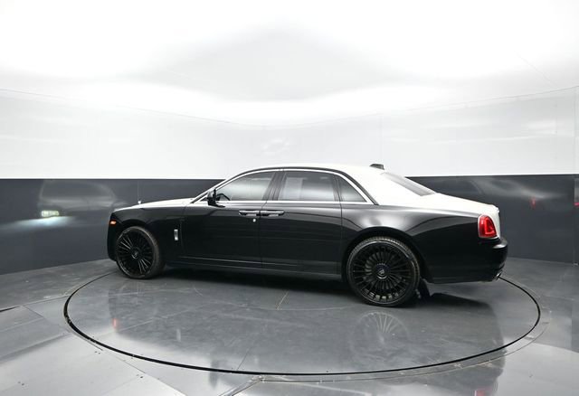 Used 2019 Rolls-Royce Ghost RWD video 2