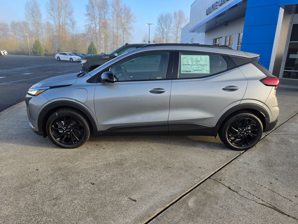 New 2027 Chevrolet Bolt RS w/ Technology Package FWD image 4