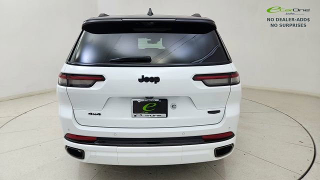 Used 2023 Jeep Grand Cherokee L Summit AWD/4WD image 5
