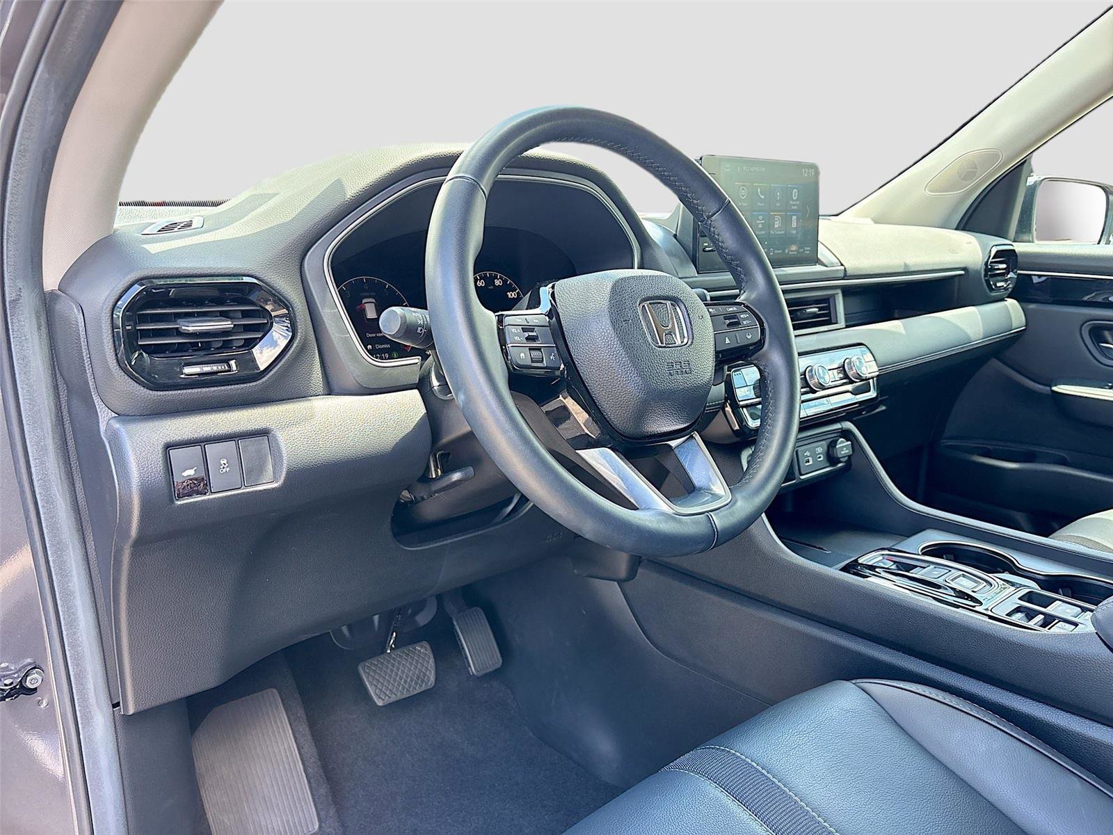 Certified 2025 Honda Pilot EX-L image 10
