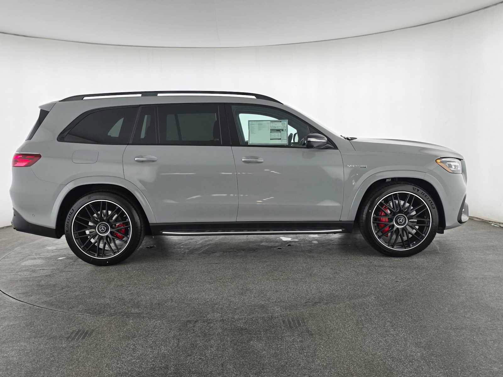 New 2026 Mercedes-Benz GLS 63 AMG 4MATIC image 2