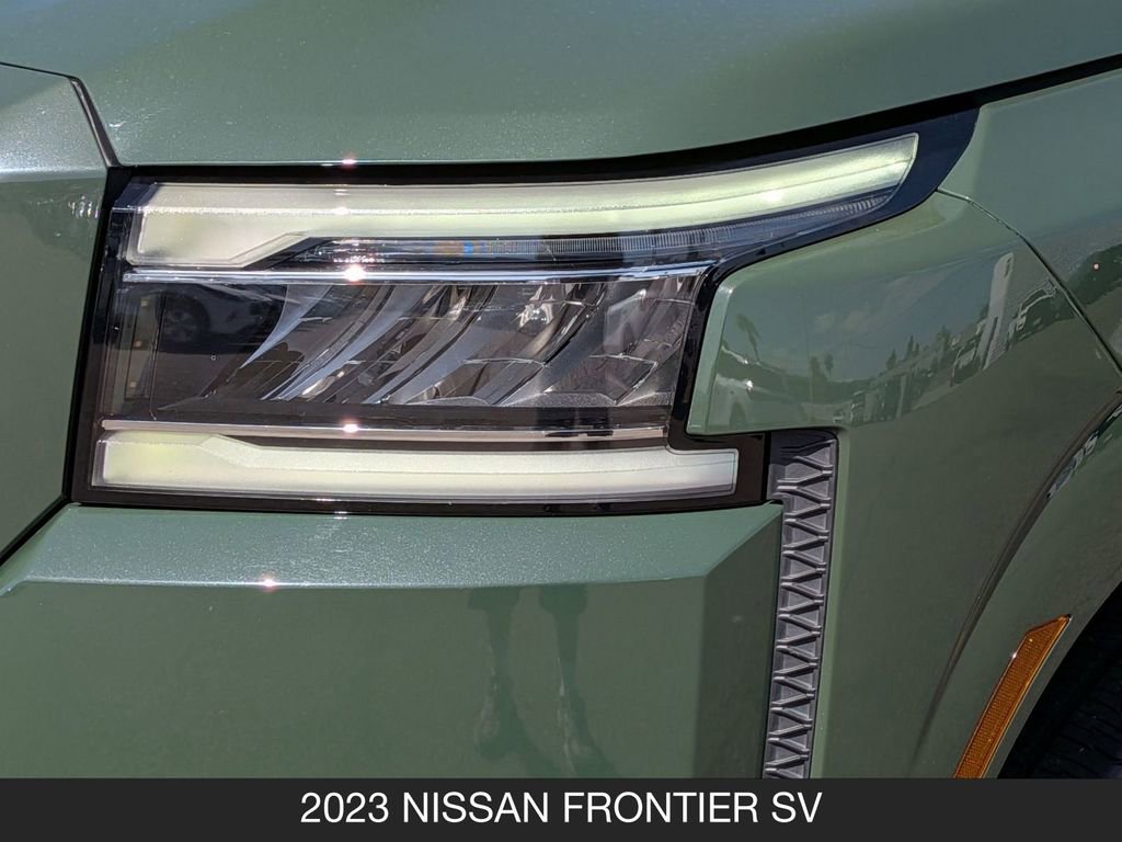 Certified 2023 Nissan Frontier SV w/ SV Premium Package AWD/4WD image 10