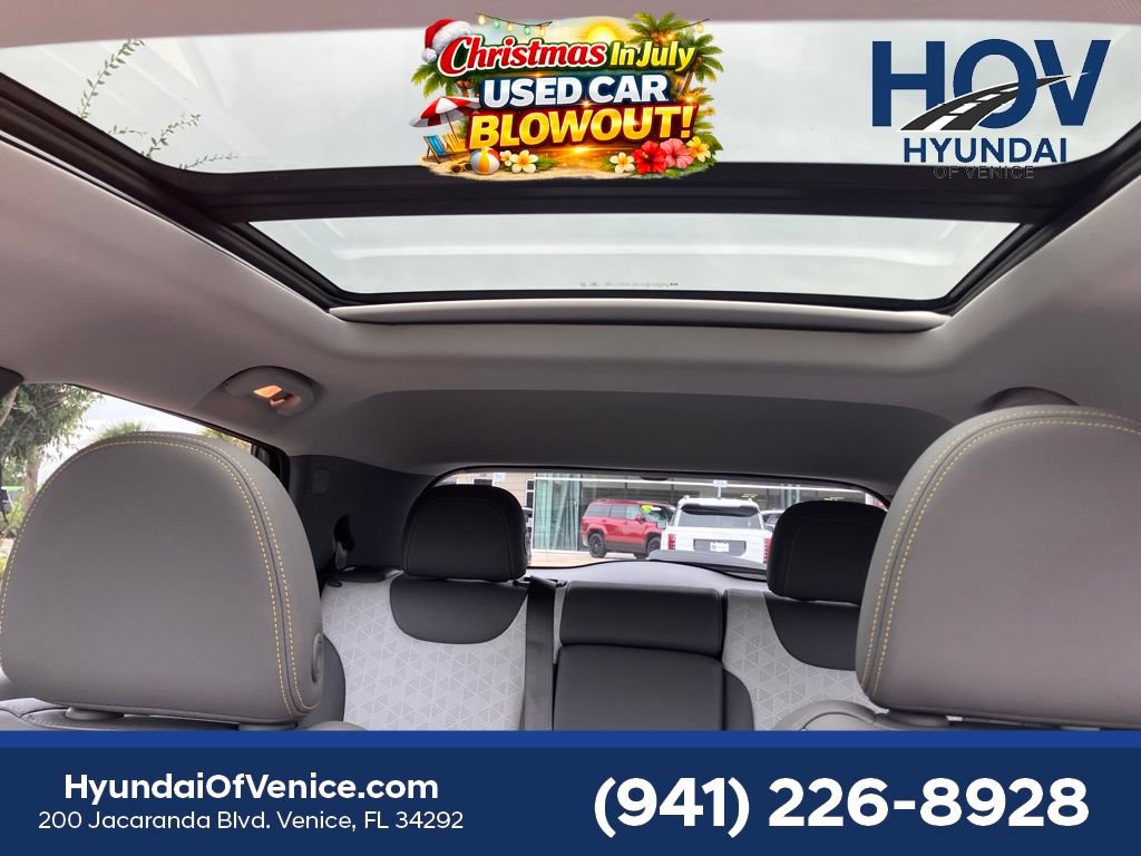 Used 2023 Chevrolet Bolt EUV Premier w/ Sun & Sound Package FWD image 13
