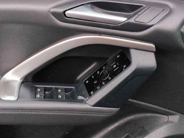 Used 2025 Audi Q5 Premium w/ 19" Wheel Package image 12