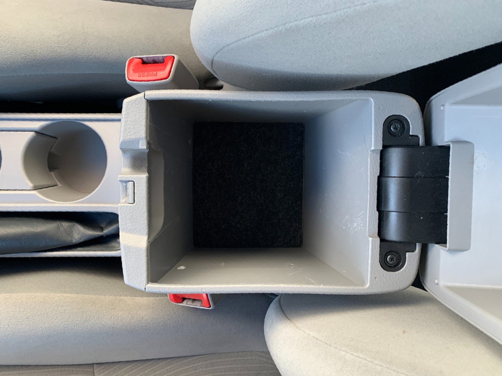 Used 2013 Toyota Corolla LE image 17