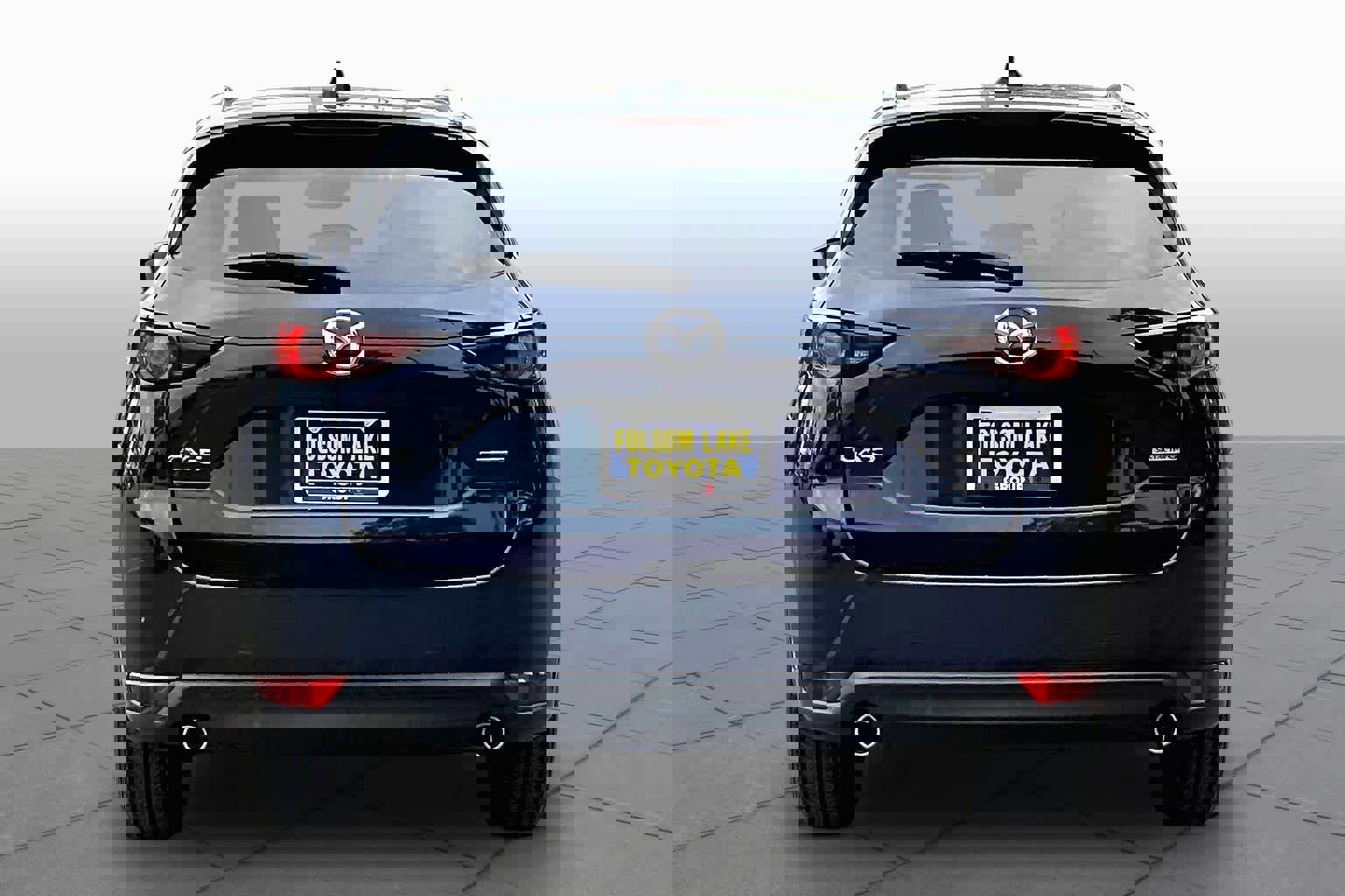 Used 2020 MAZDA CX-5 Touring image 4