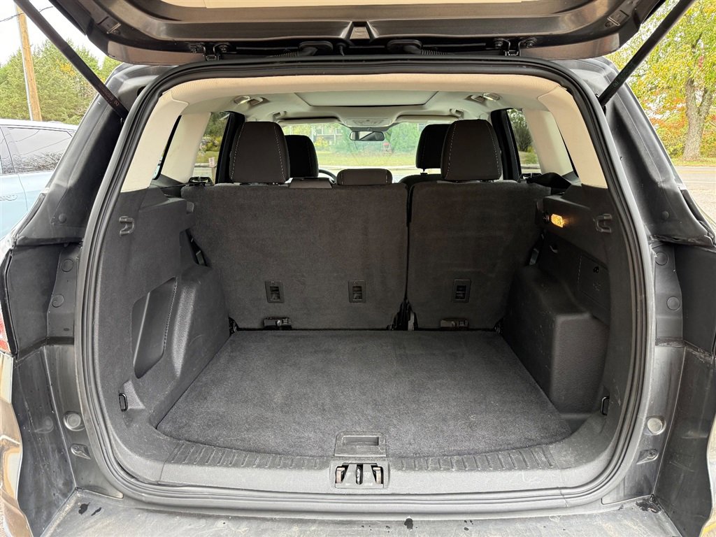 Used 2017 Ford Escape SE image 17