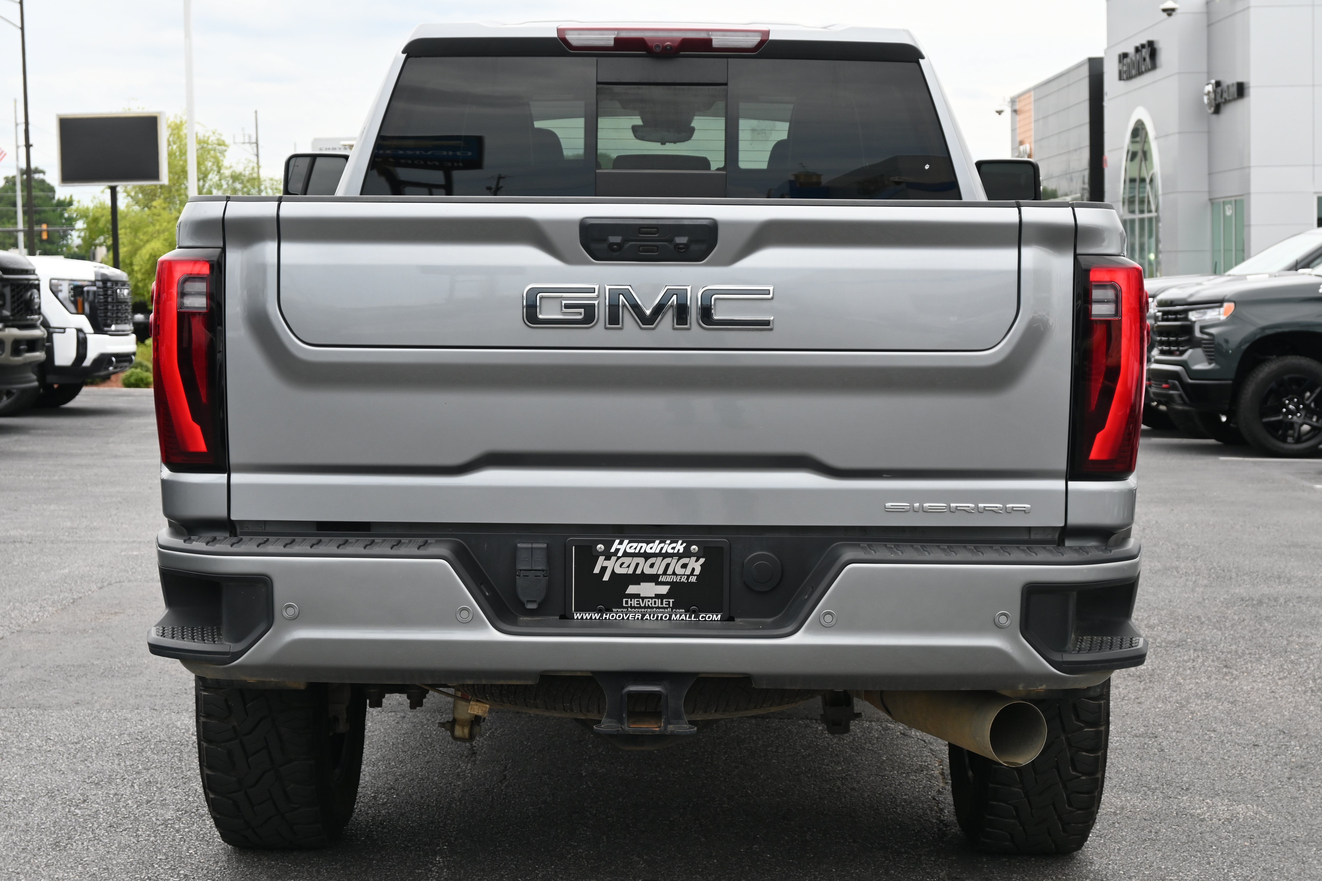 Used 2025 GMC Sierra 2500 Denali Ultimate w/ Max Trailering Package AWD/4WD image 16