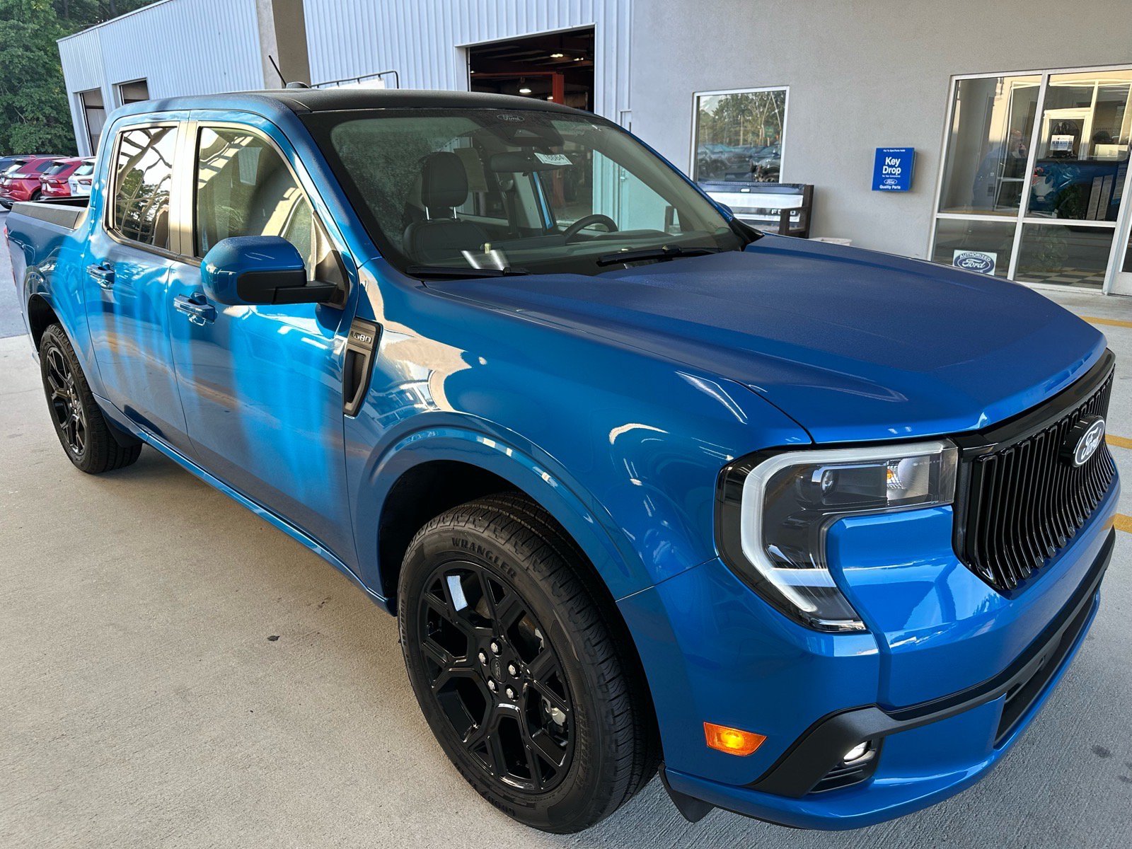 New 2026 Ford Maverick Lobo AWD/4WD image 8