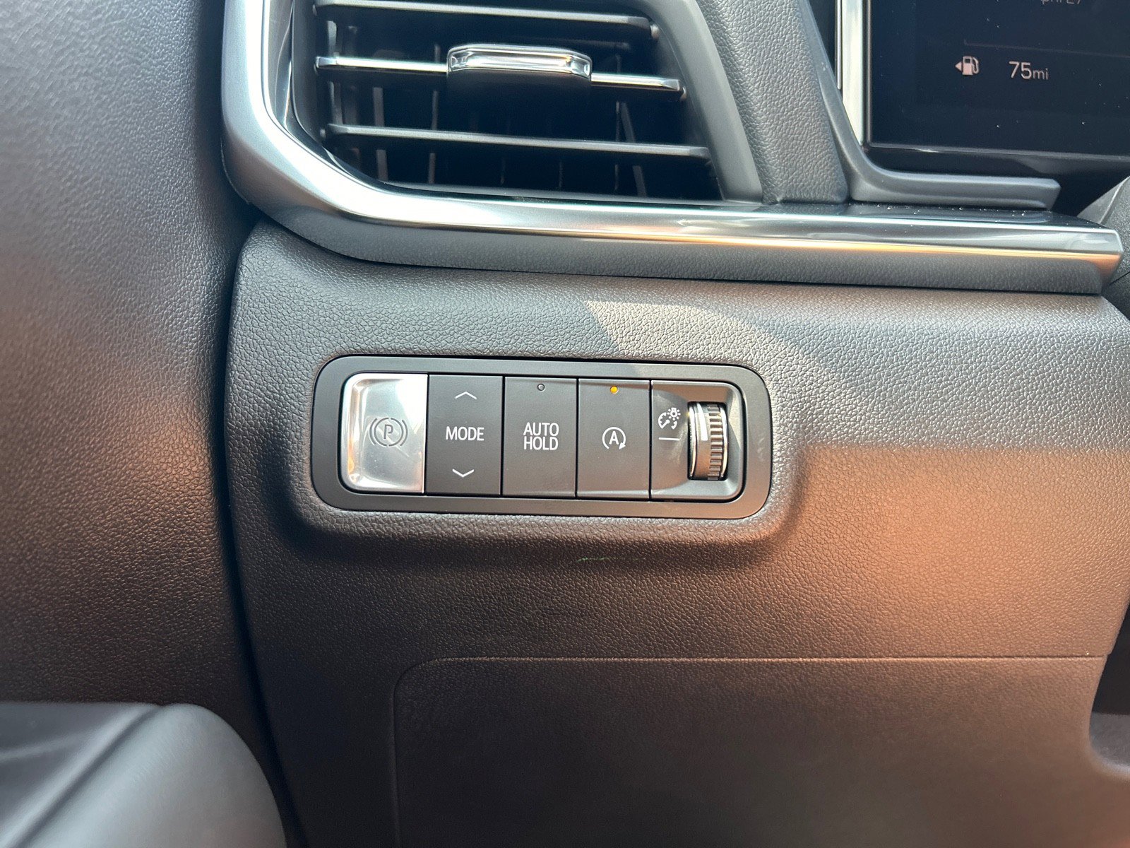 New 2026 GMC Terrain Elevation FWD image 14
