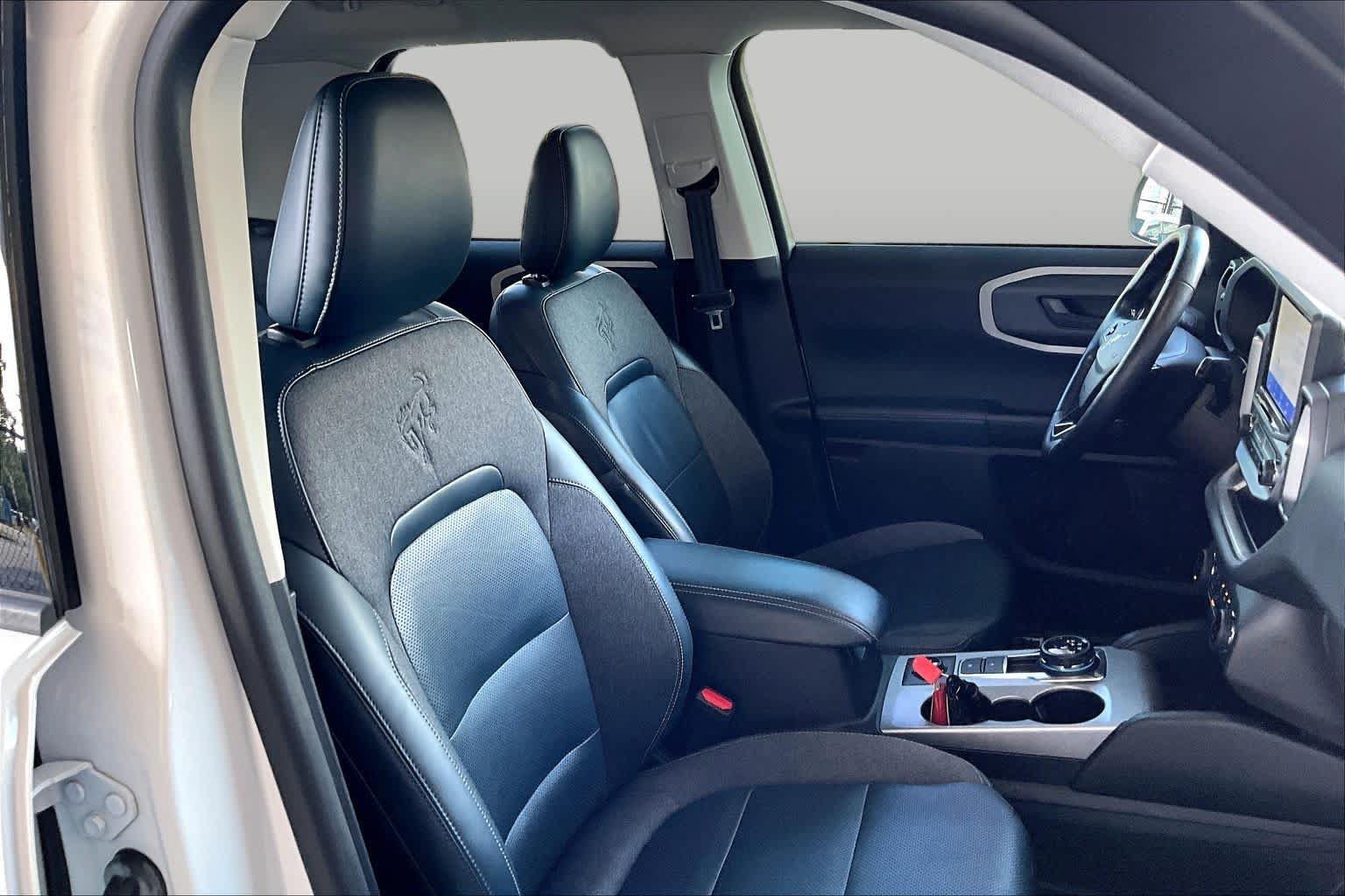 Used 2022 Ford Bronco Sport Outer Banks AWD/4WD image 9