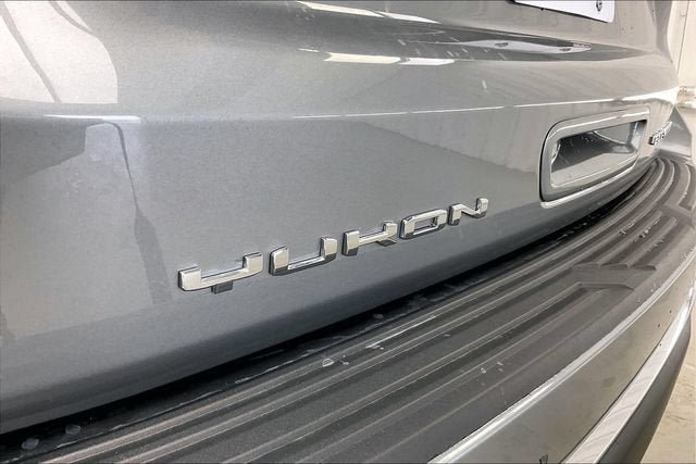 New 2026 GMC Yukon Elevation w/ Elevation Premium Package AWD/4WD image 18