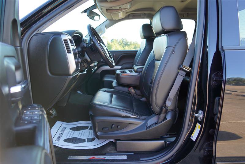 Used 2018 Chevrolet Silverado 1500 LT w/ All Star Edition AWD/4WD image 47
