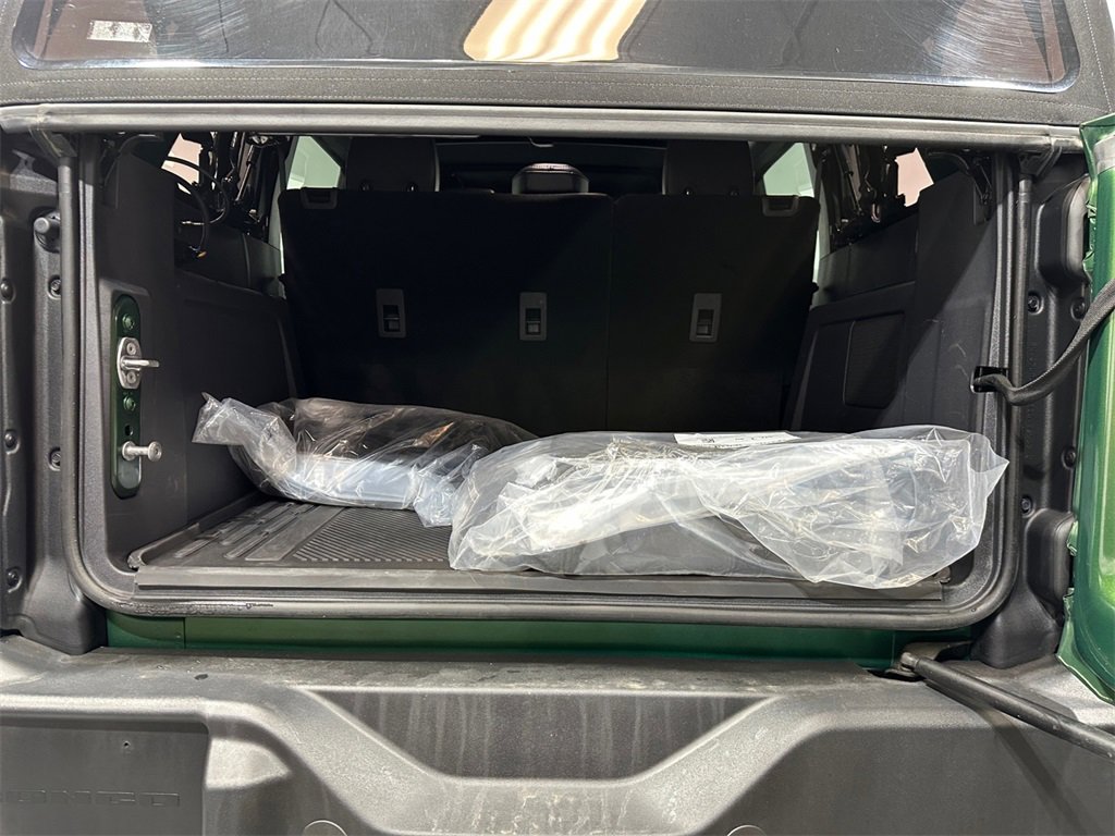 Used 2024 Ford Bronco Wildtrak image 15