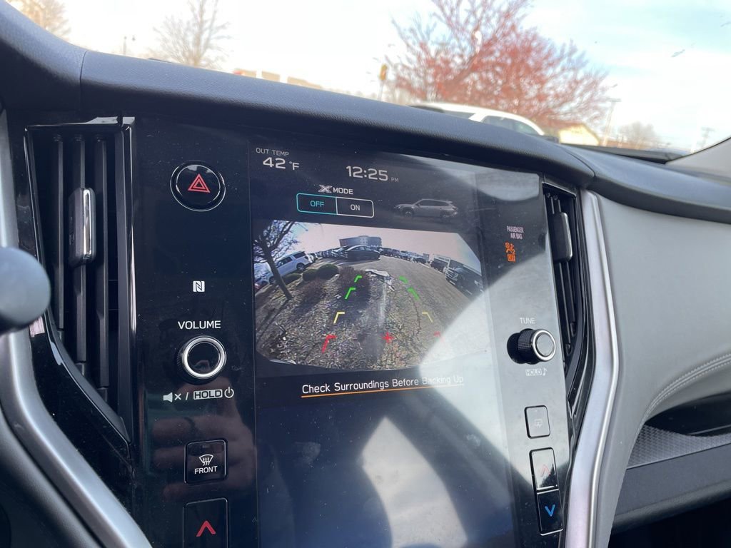 Used 2024 Subaru Outback Premium image 19