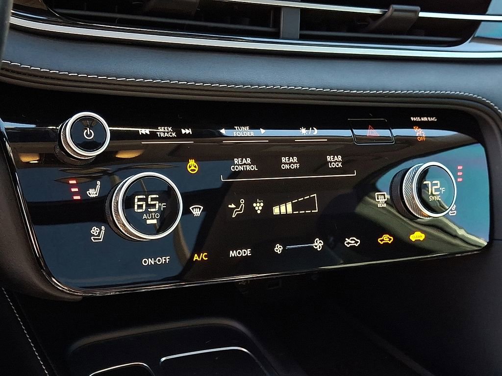 Used 2023 INFINITI QX60 Sensory w/ Vision Package image 17