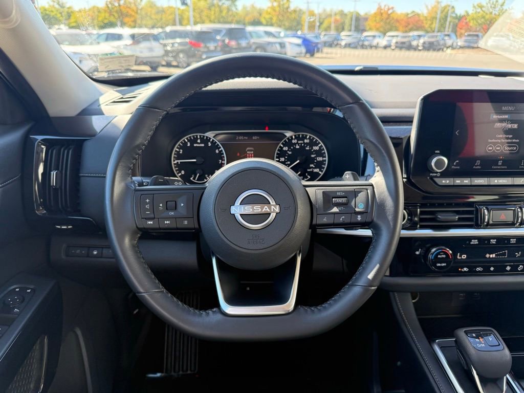 Certified 2024 Nissan Pathfinder SV image 16