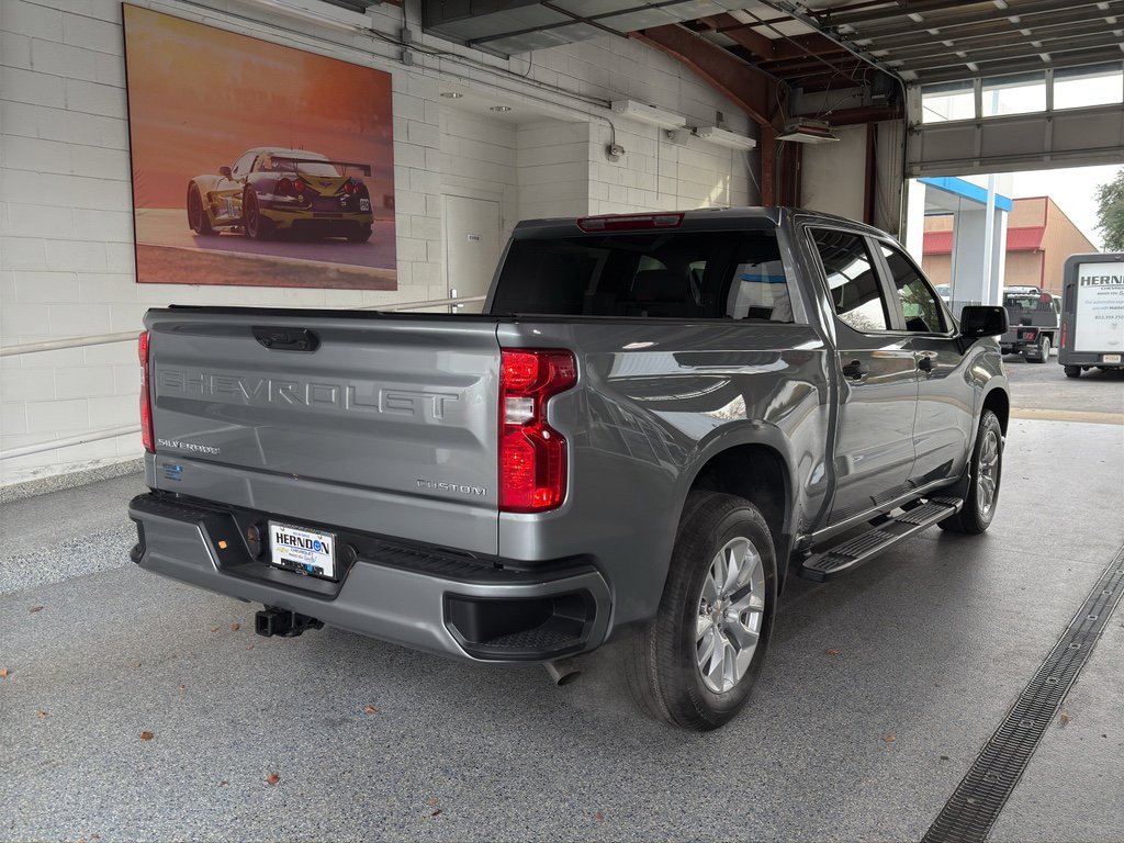 New 2026 Chevrolet Silverado 1500 Custom RWD image 9