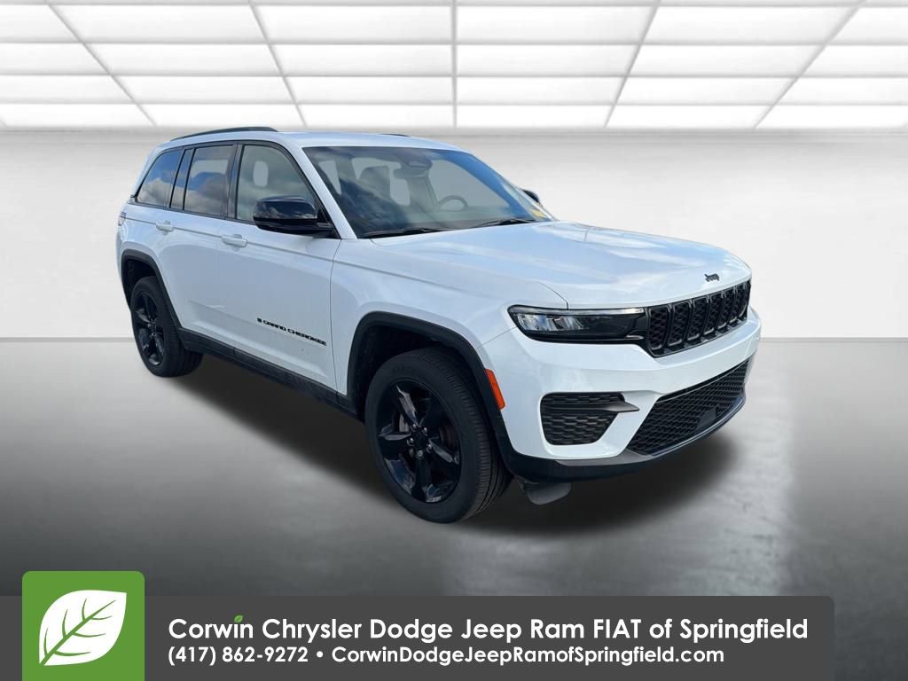 Certified 2023 Jeep Grand Cherokee Altitude image 1