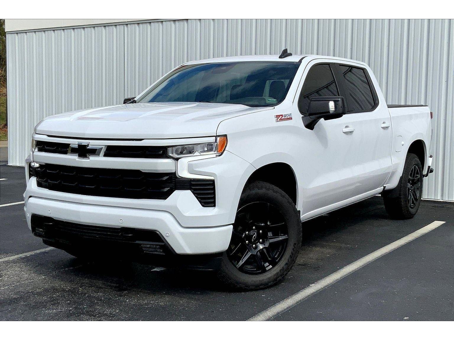 Used 2024 Chevrolet Silverado 1500 RST image 1