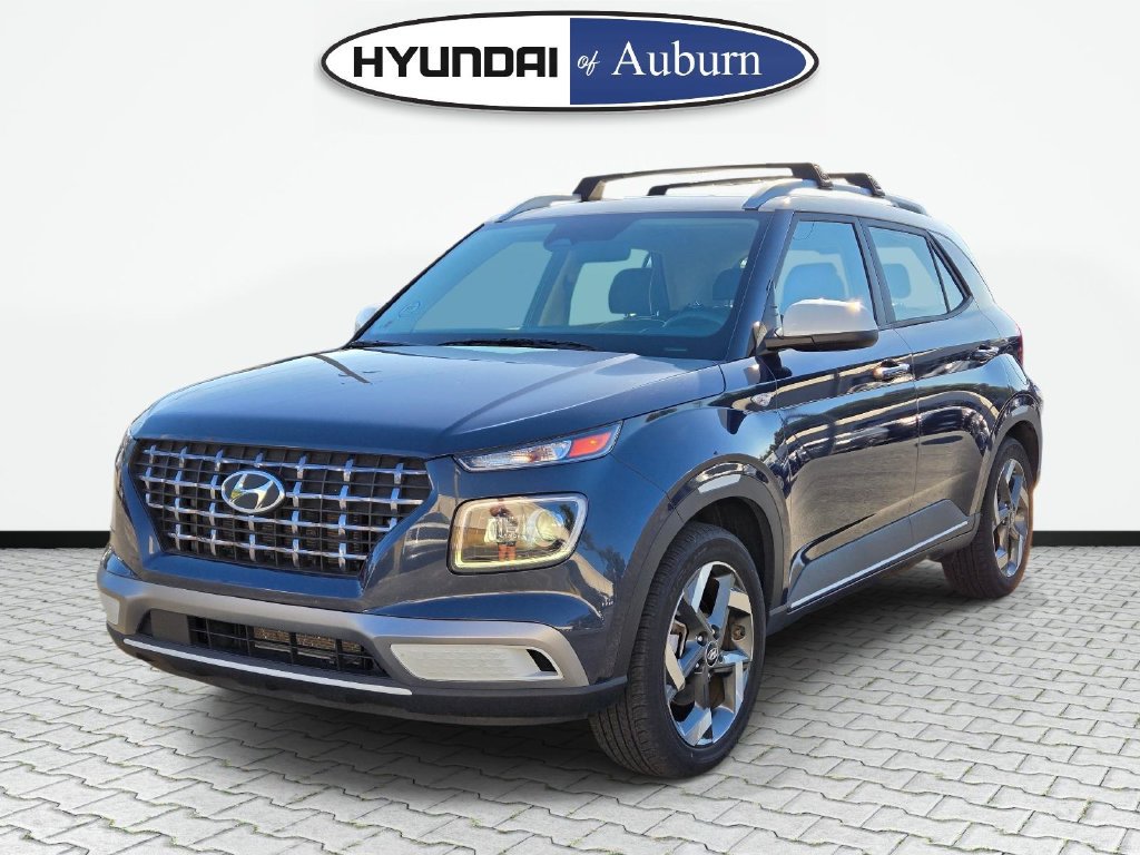 Certified 2024 Hyundai Venue Limited FWD image 11