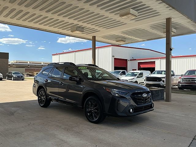 Used 2024 Subaru Outback Onyx Edition image 3