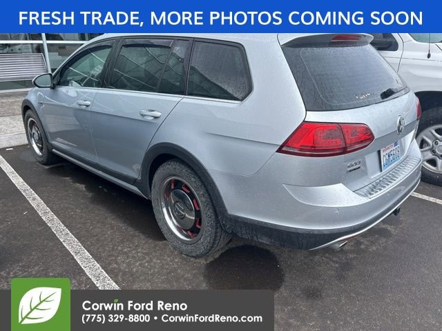 Used 2017 Volkswagen Golf Alltrack SE AWD/4WD image 5