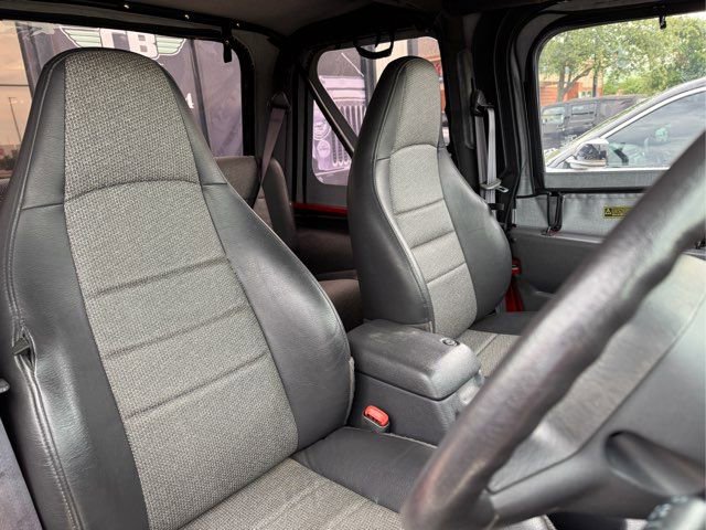 Used 1999 Jeep Wrangler Sport image 12