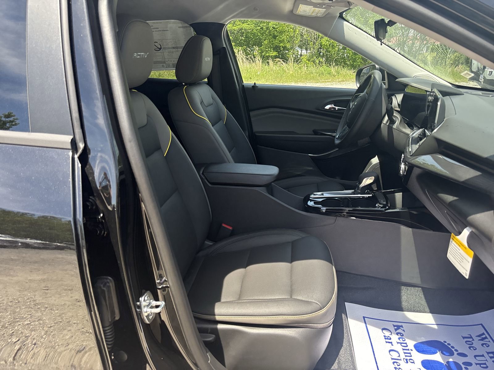 New 2026 Chevrolet Trax ACTIV FWD image 26