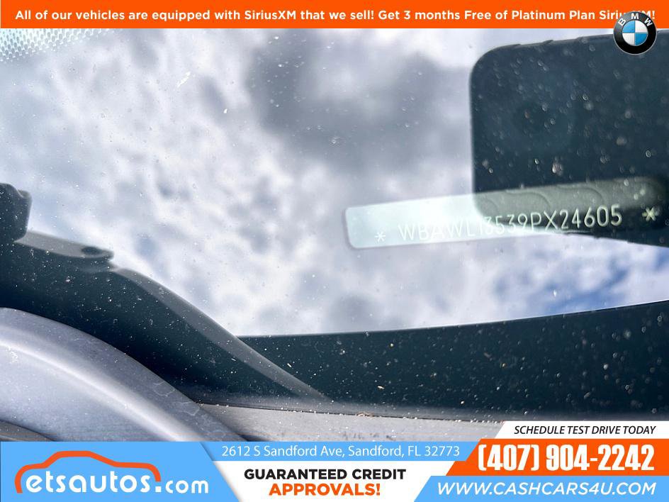 Used 2009 BMW 328i Convertible image 11