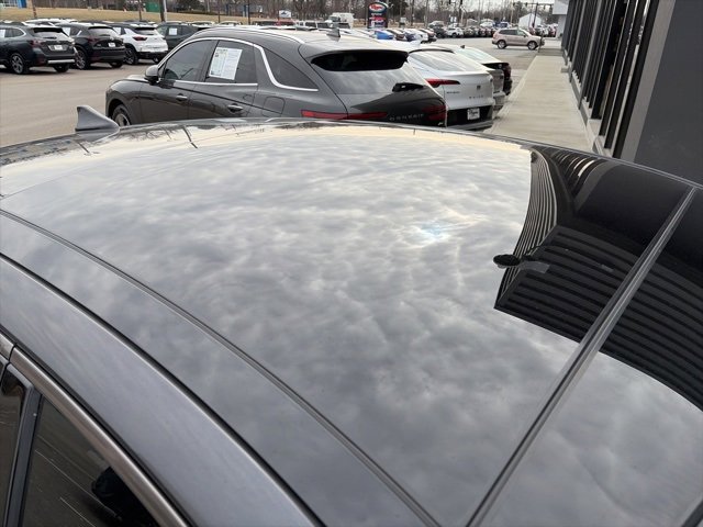 Used 2023 Kia Stinger GT2 image 4