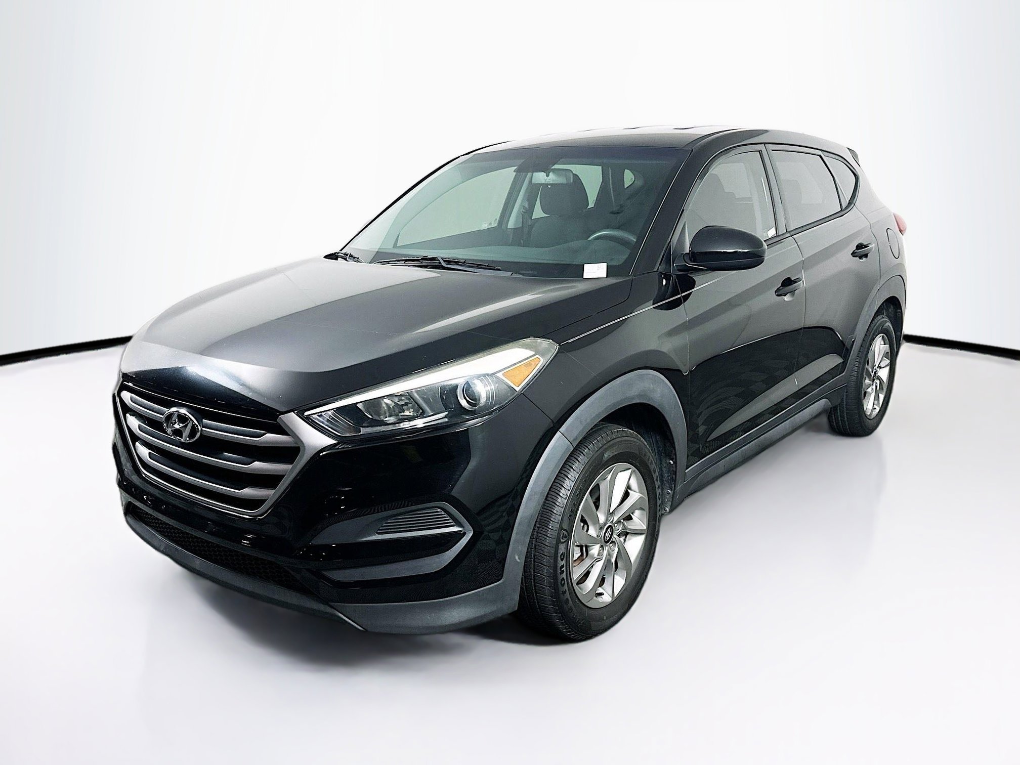 Used 2018 Hyundai Tucson SE image 3