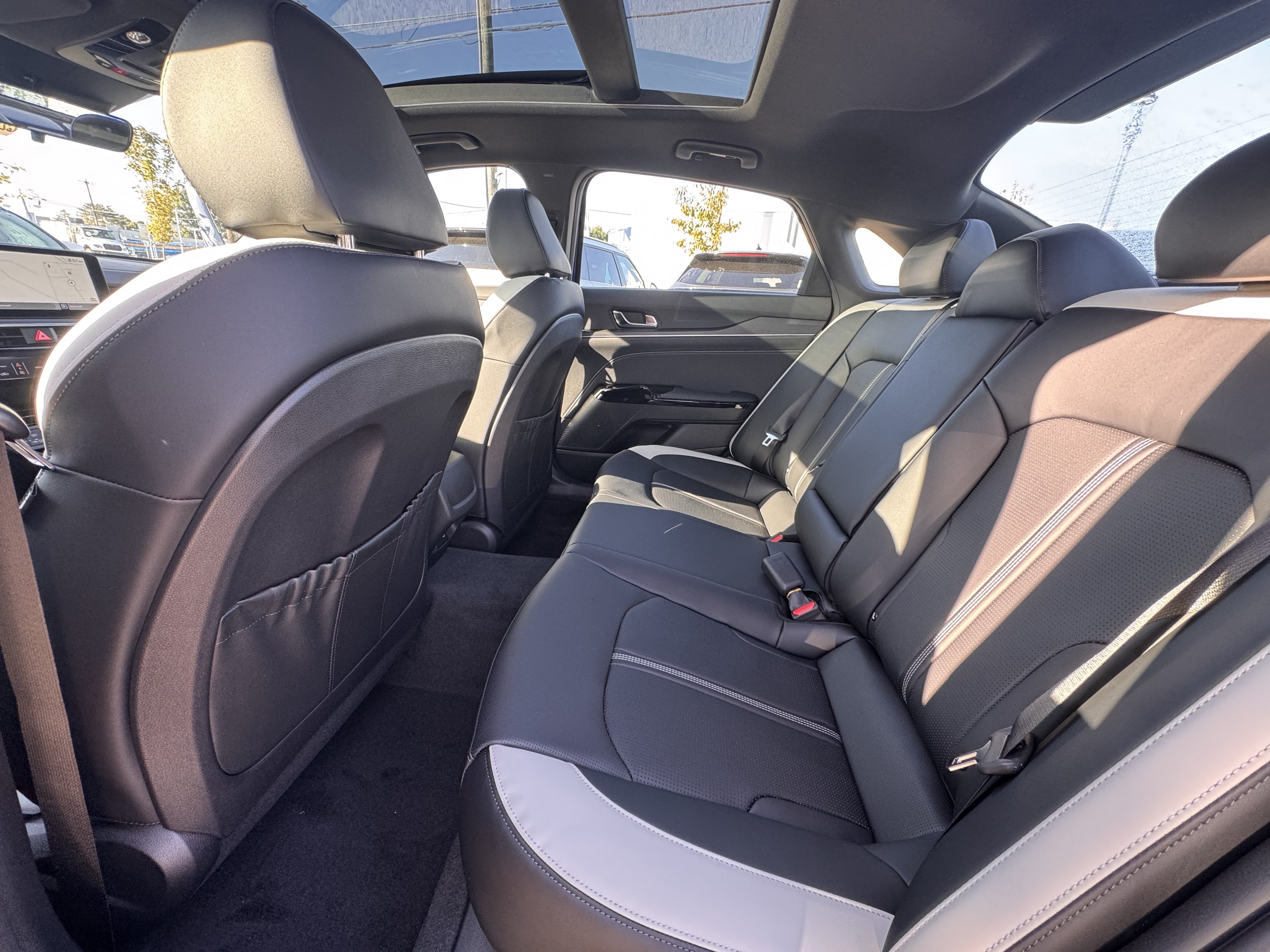 New 2027 Kia K5 GT-Line AWD/4WD image 14