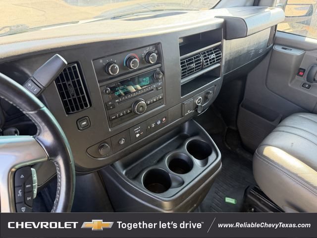 Used 2019 Chevrolet Express 3500 LS RWD image 18