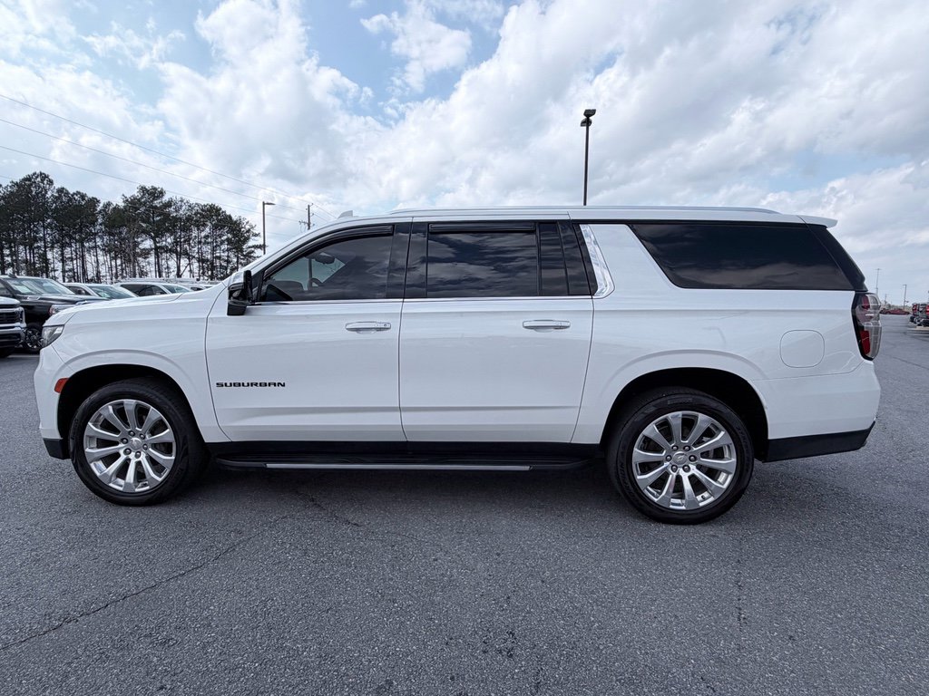 Used 2021 Chevrolet Suburban Premier w/ Premium Package image 5