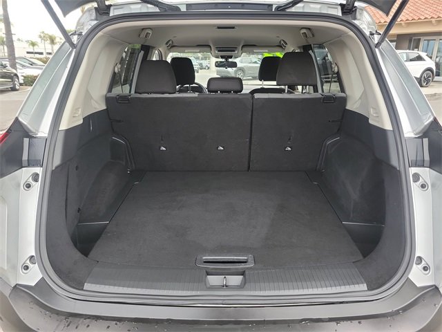 Used 2023 Nissan Rogue SV image 28