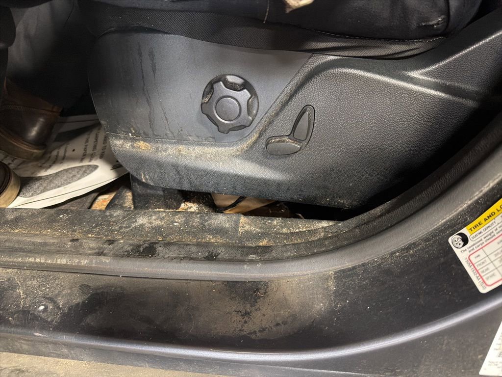 Used 2020 Ford EcoSport SE w/ SE Convenience Package FWD image 14