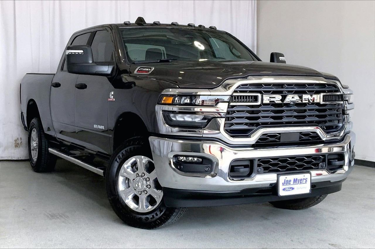 Used 2025 RAM 2500 Lone Star image 1