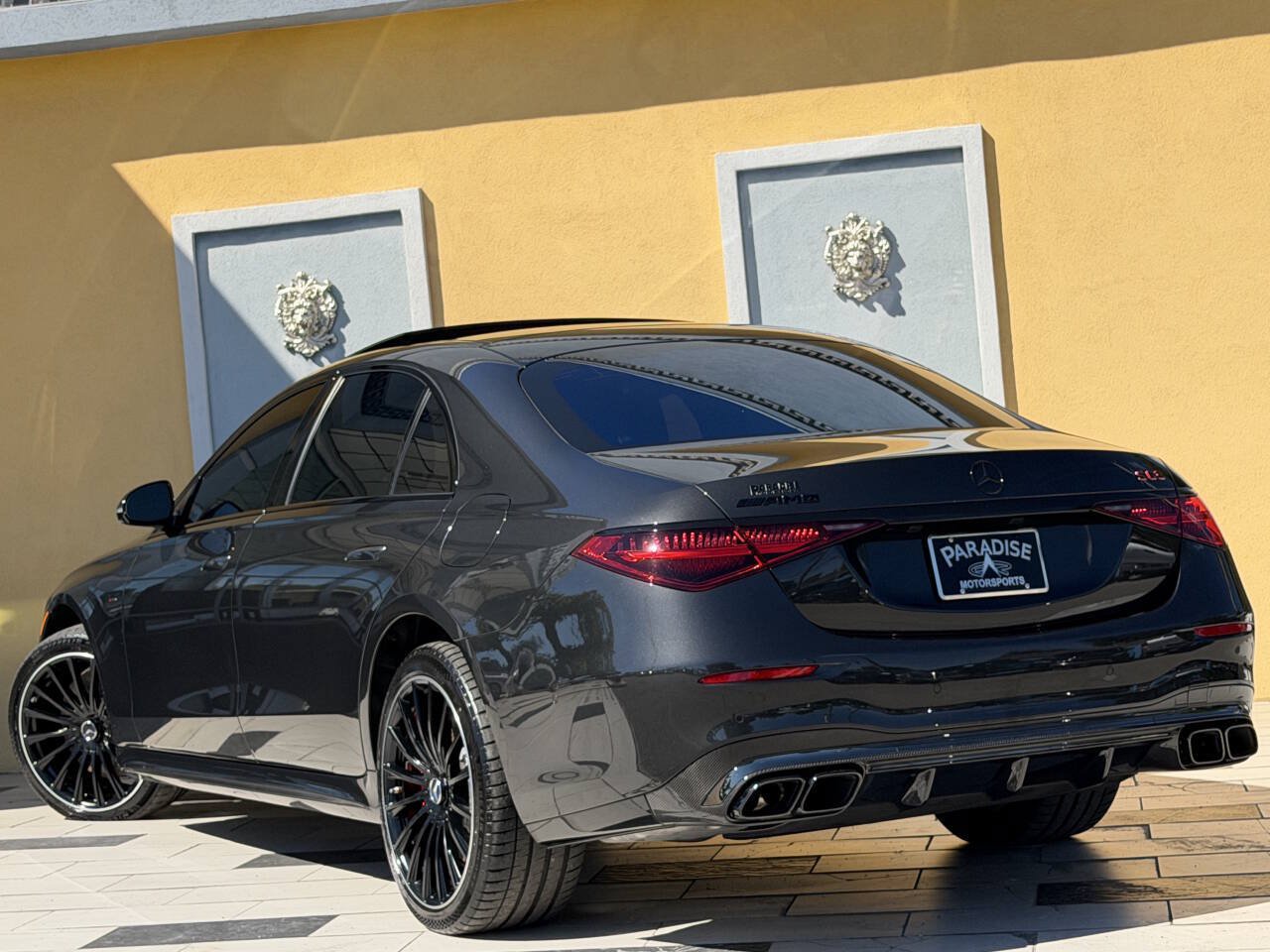 Used 2025 Mercedes-Benz S 63 AMG S image 9