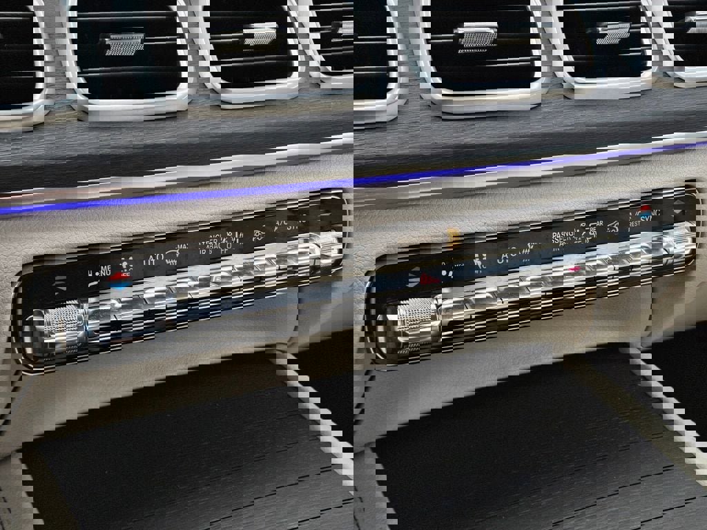 Used 2020 Mercedes-Benz GLE 350 4MATIC image 21