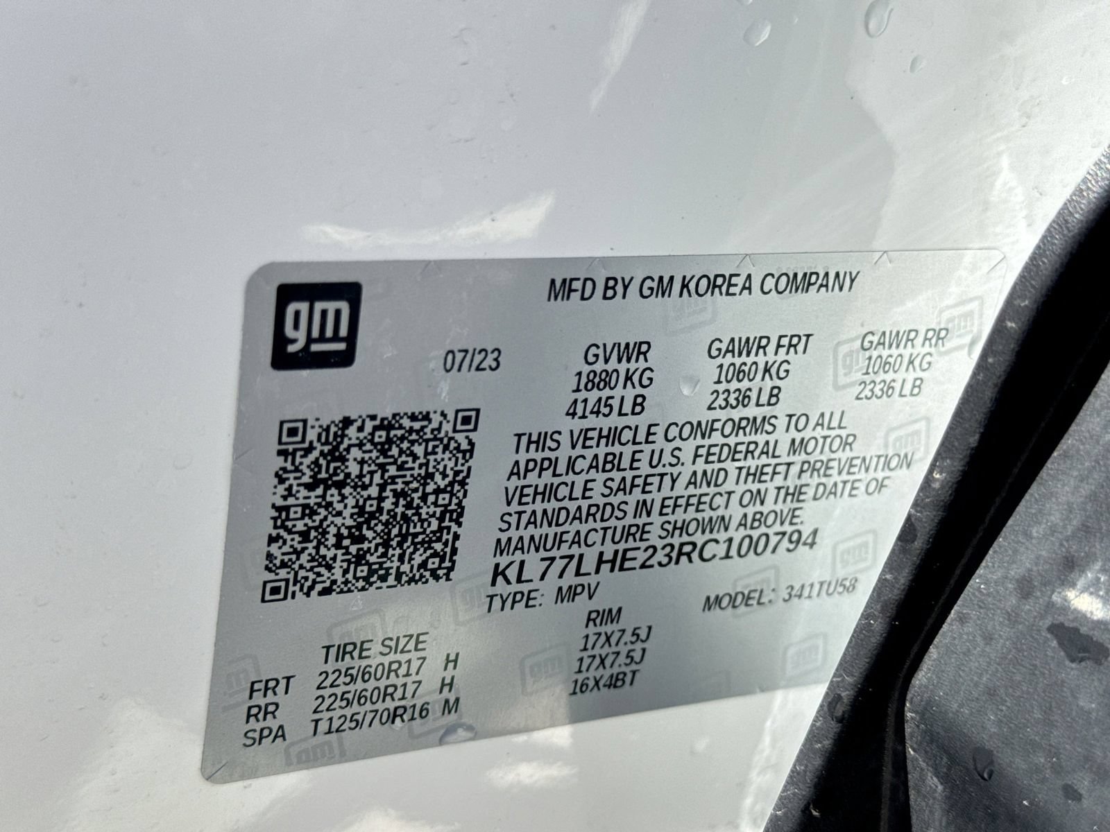 Used 2024 Chevrolet Trax LT w/ Driver Confidence Package FWD image 40