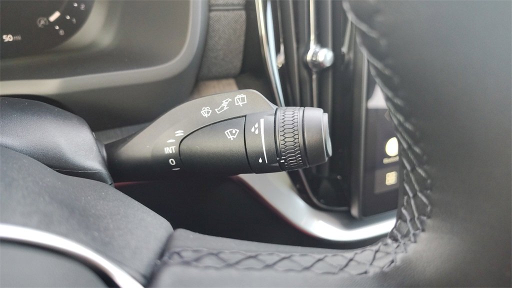 New 2026 Volvo XC90 B6 Ultra image 18