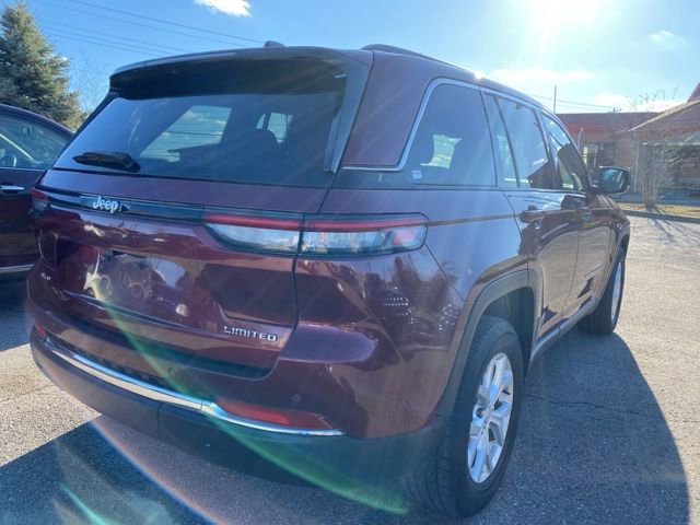 Used 2023 Jeep Grand Cherokee Limited image 6