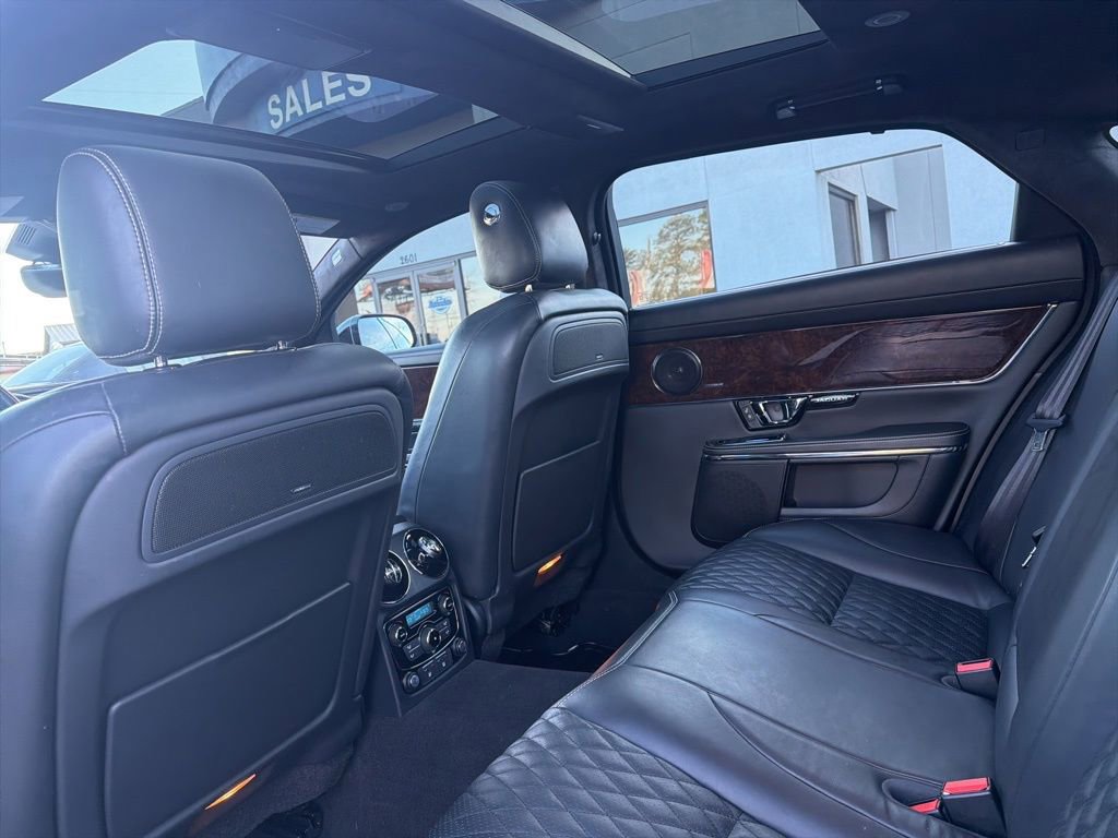 Used 2018 Jaguar XJ L Portfolio image 14