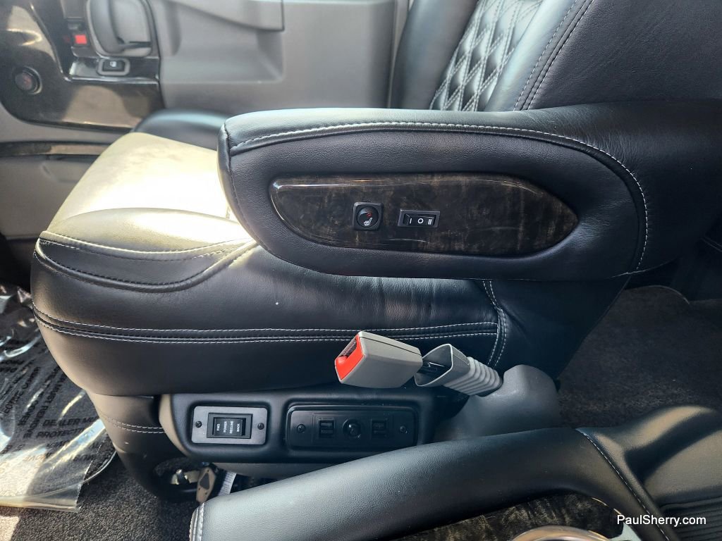 Used 2023 Chevrolet Express 2500 image 35