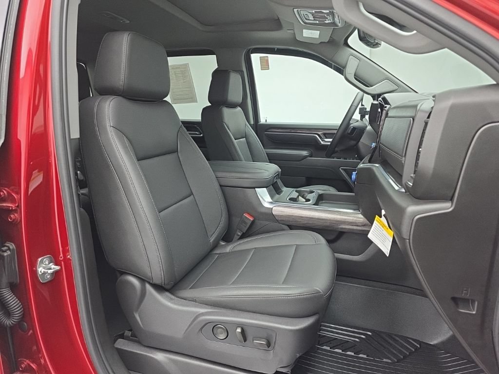 Used 2026 Chevrolet Silverado 2500 LTZ w/ LTZ Plus Package AWD/4WD image 51
