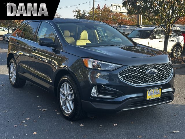 Used 2024 Ford Edge SEL w/ Convenience Package