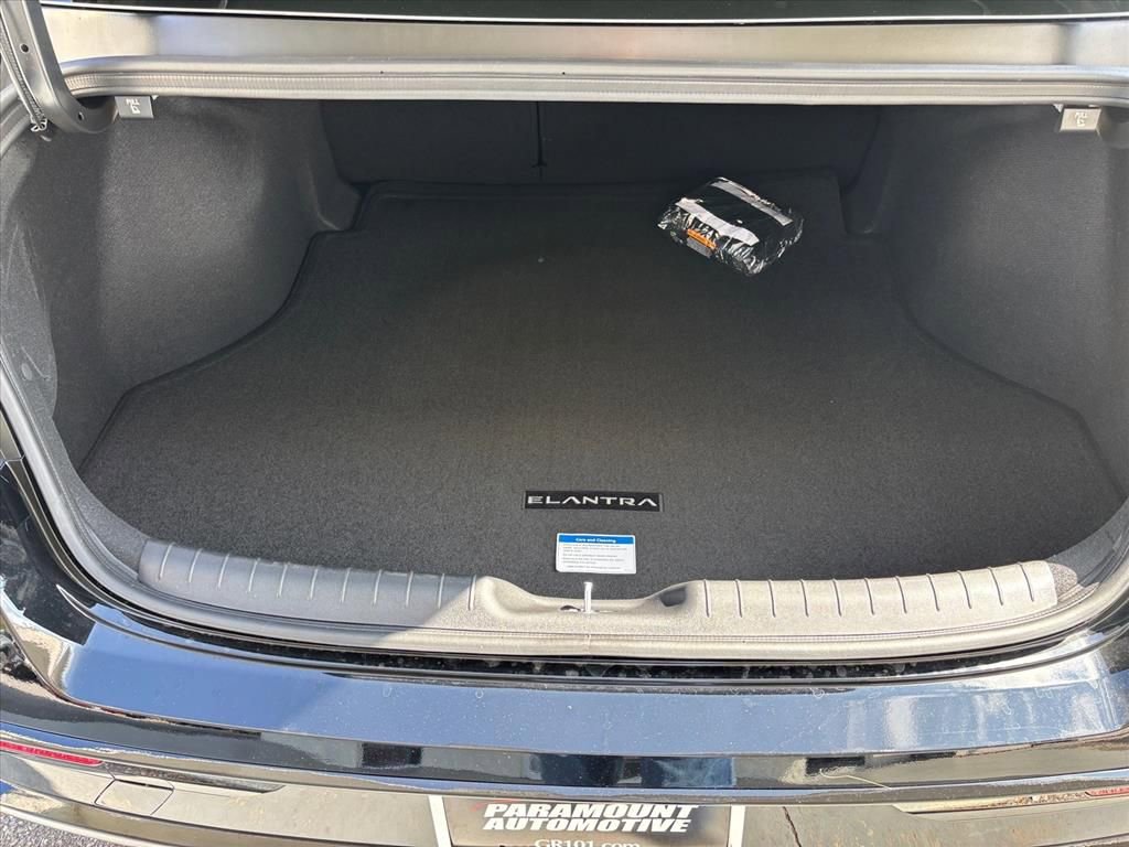 New 2026 Hyundai Elantra N Line image 3