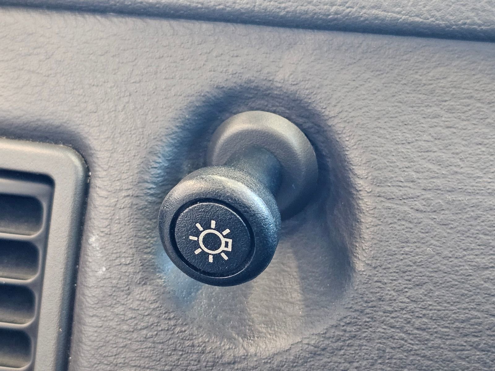 Used 1999 Plymouth Prowler image 29