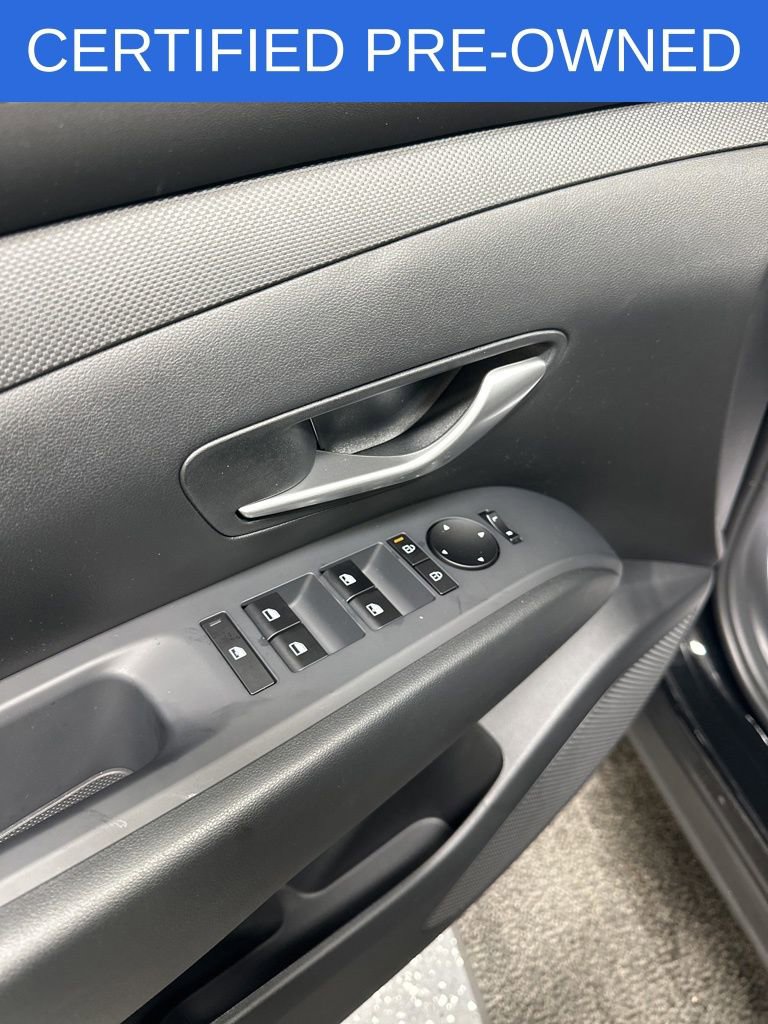 Certified 2025 Hyundai Santa Cruz SEL image 6